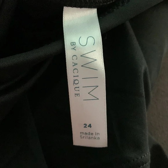 Swim by Cacique lightly lined no-wire bathing suit tankini in black - top only. - Picture 2 of 3